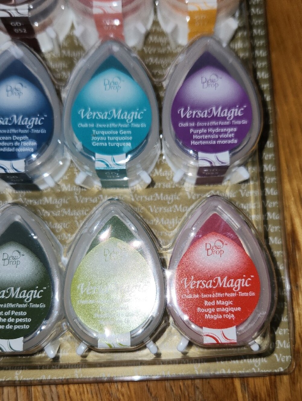 VersaMagic Multicolor Dew Drop Ink Pad Set - Assorted Chalk Inks - Picture 5 of 9
